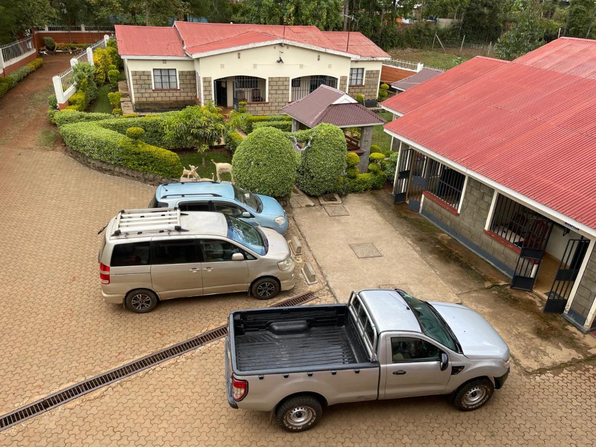 Easy Sleep Guesthouse Kitale Exterior photo