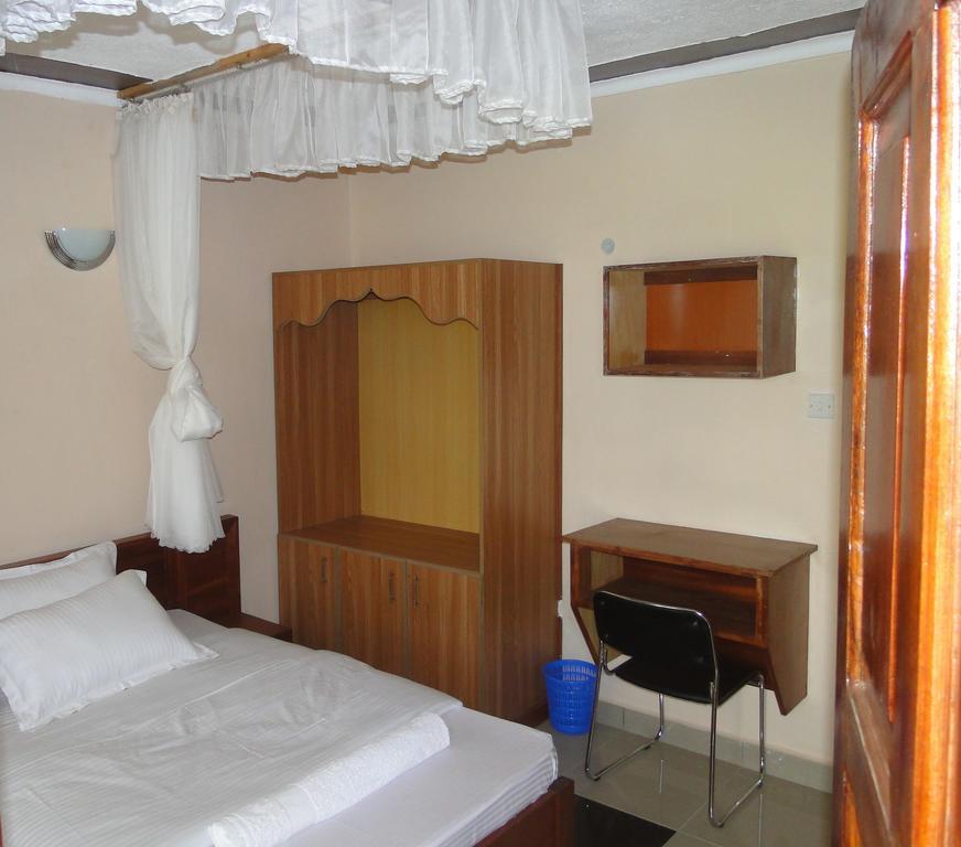 Easy Sleep Guesthouse Kitale Exterior photo